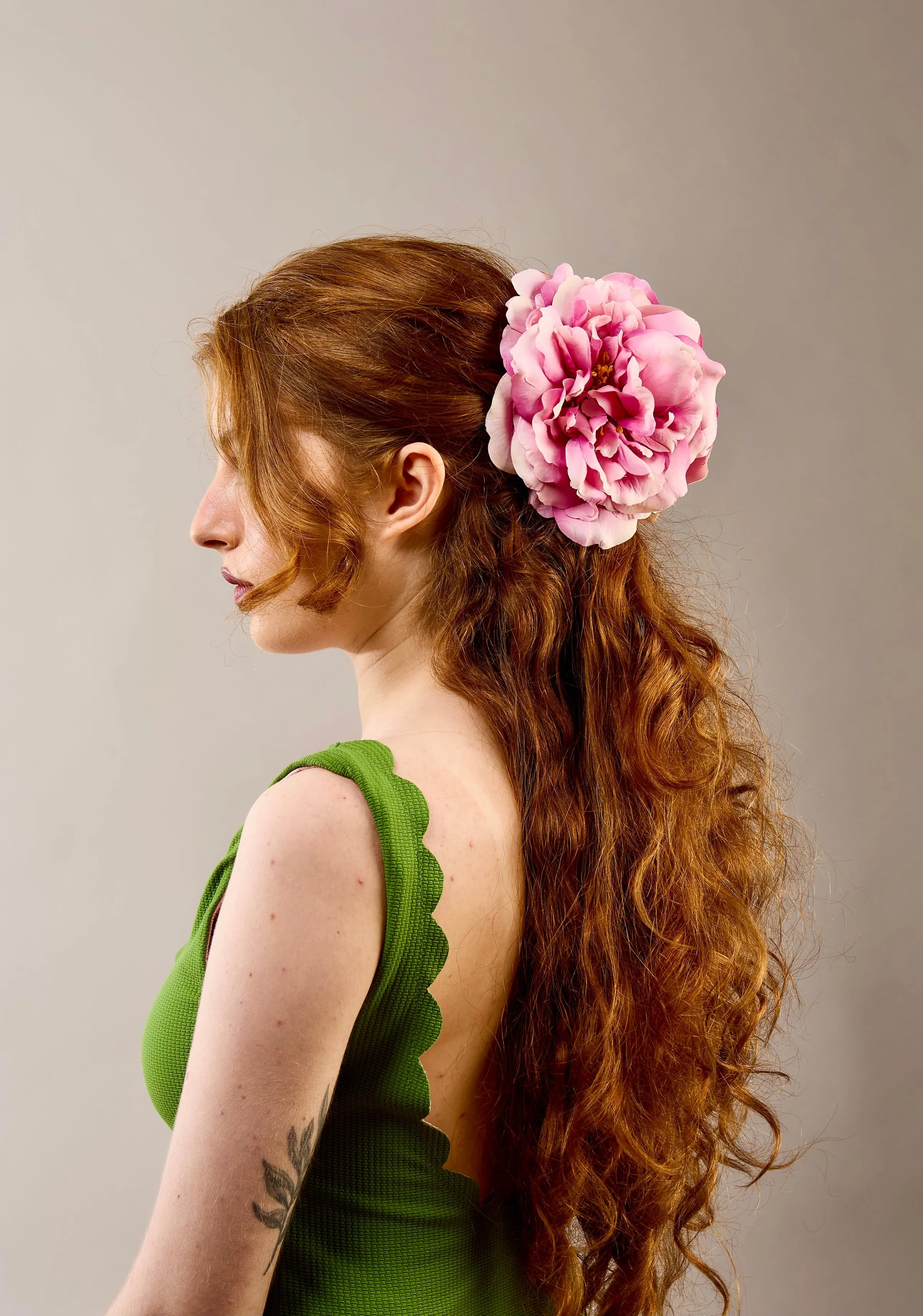 Bellatrix — The Dolce-Vita Rose claw clip
